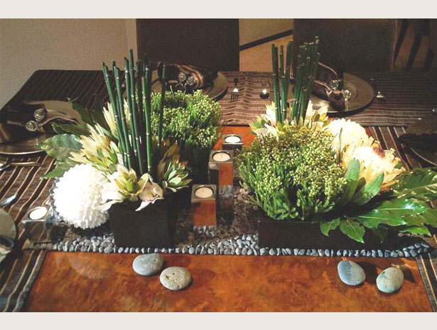 Centerpiece with bamboo